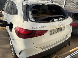 Mercedes-Benz GLA 2024 Dana