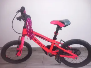 Bicicleta niña rosa poco uso