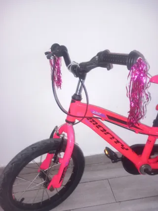 Bicicleta niña rosa poco uso