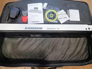 Samson Carbon 49 con funda y pedal