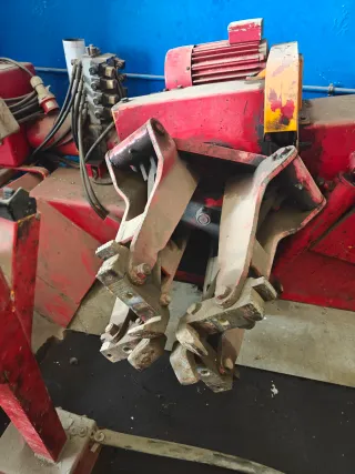 Máquina para ruedas camión/agrícola