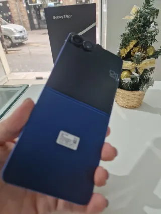 Samsung Galaxy Z Flip7 256GB Azul Sombra