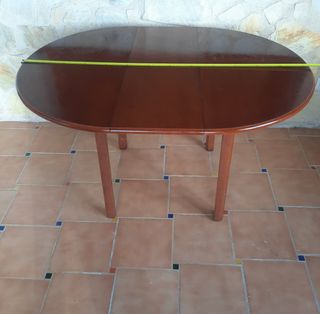 Mesa redonda extensible + 6 sillas