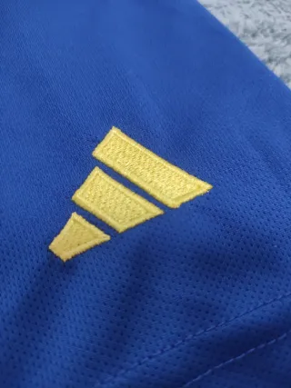 Pantalón corto España Adidas azul y amarillo