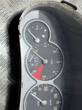 CUADRO INSTRUMENTOS PEUGEOT 206 SEDÁN 2002
