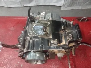 Motor Hyosung Aquila 125