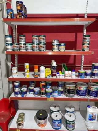 Lotes de productos de pintura (70% descuento)