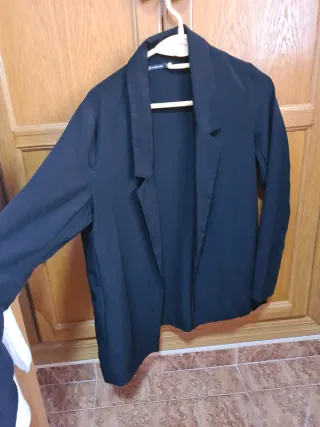 Blazer negro Stradivarius