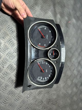 Cuadro Instrumentos Opel Zafira 2006