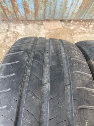 2 Neumáticos Michelin 205/60 R16