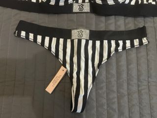 Victoria's Secret Reggiseno e Perizoma Righe