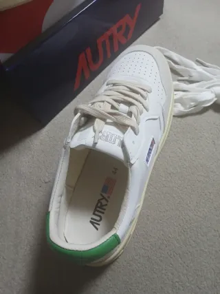 Autry Sneakers blancas y verdes