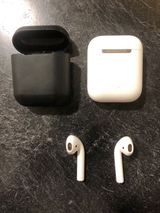 AirPods 2.ª Gen + Estuche Carga + Funda