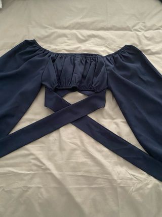 Top azul manga larga cruzado