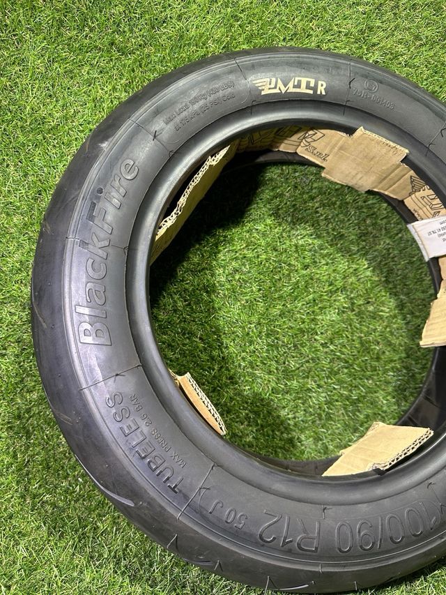 PMT Blackfire 100/90-12 R