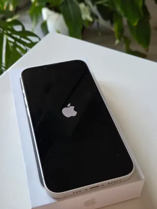 iPhone 14 128GB Blanco