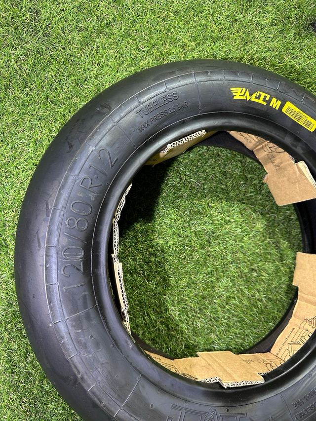PMT 120/80-12 Slick Medio - M
