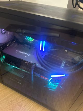 Tarjeta Gráfica Nvidia RTX 4090 Gigabyte Gaming OC