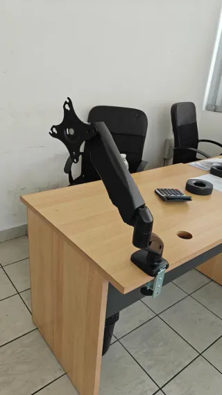 Supporto per monitor da scrivania