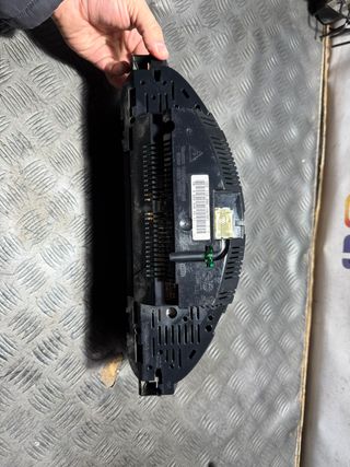 Cuadro Instrumentos Mercedes CLK W209 2004