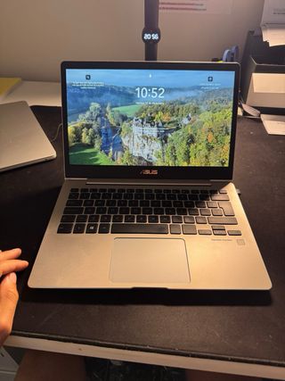 Portátil Asus Zenbook UX331U Plata