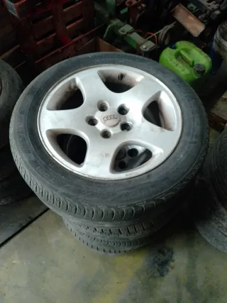 Llantas Audi