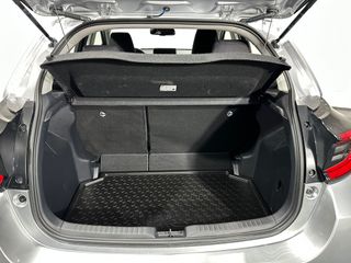 Toyota Yaris 120H Active Plus