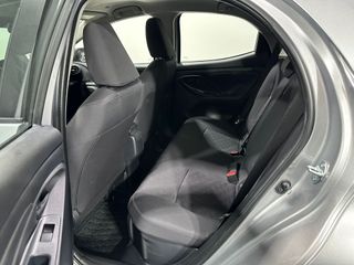 Toyota Yaris 120H Active Plus