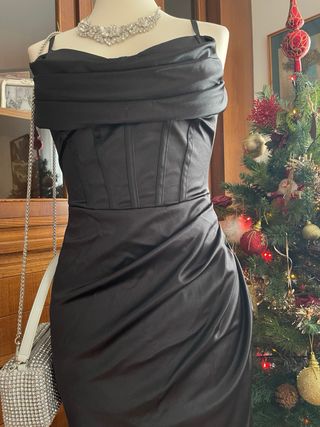 Vestito corto in raso nero