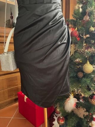 Vestito corto in raso nero