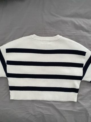 Jersey Bershka rayas blanco y negro