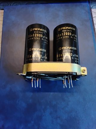 Condensatori Elettrolitici Pioneer 56V 12000µF