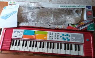 Piano- teclado electrónico juguete