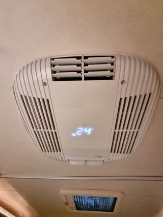 Caravana Burstner Averso 500 TK    REF.1212