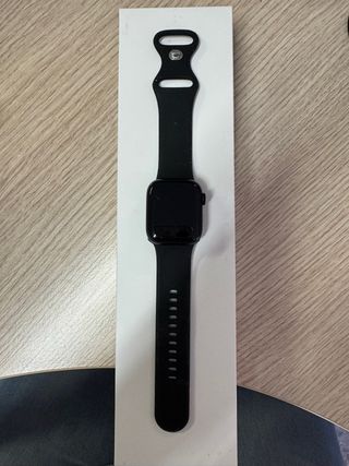 Apple Watch S7 GPS + Celular Negro.Caja de 41 mm.