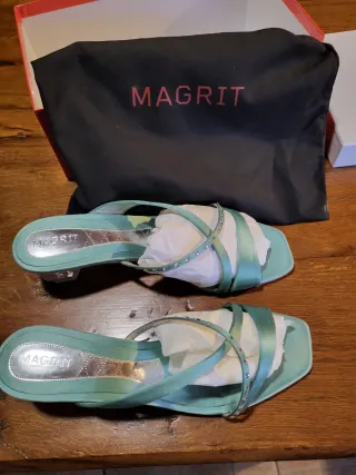 Sandalias MAGRIT verdes talla 40