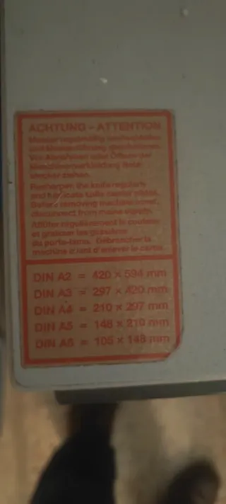 Guillotina Eléctrica Profesional