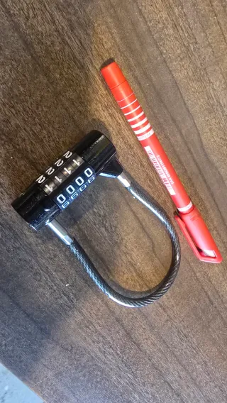 Candado combinación 4 dígitos