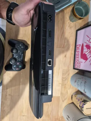 Consola PS3 super slim 500 GB Sony Negra + Mando