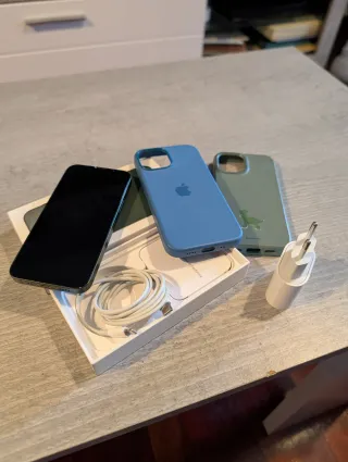 iPhone 13 mini