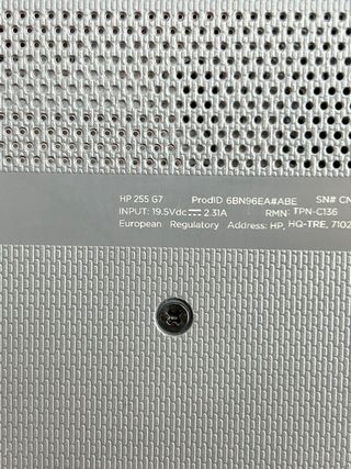 HP 255 G7 Ryzen 3 / 8Gb / 256Gb