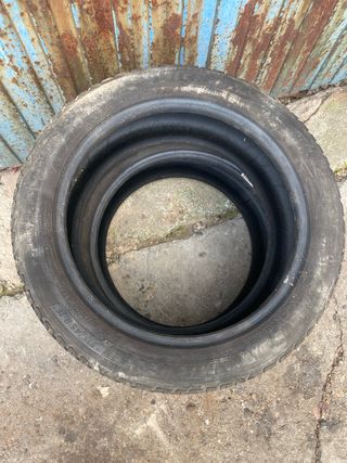 Neumáticos Michelin 215/45 R16