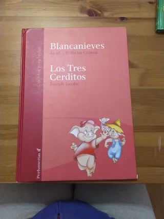 Blancanieves y los tres cerditos