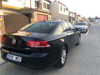 SE VENDE VW PASSAT MOTOR 2.0 TDI 150 CV