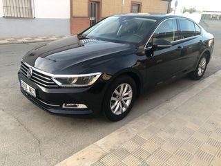 SE VENDE VW PASSAT MOTOR 2.0 TDI 150 CV