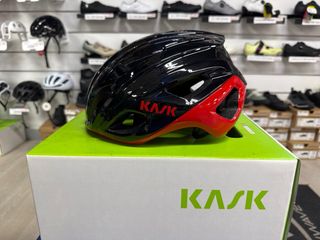 Casco KASK Mojito Negro Rojo TM