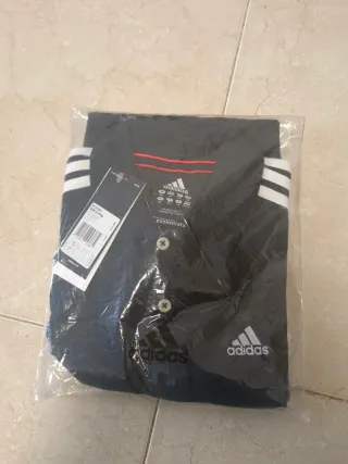 Polo Adidas sin estrenar Negro Talla Xs