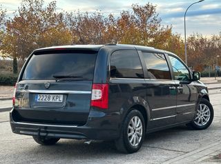 LANCIA VOYAGER 2.8 CRDI PLATINIUM AUTO 177CV
