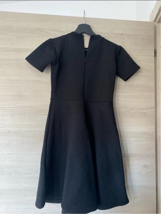 Vestito nero sportivo taglia S