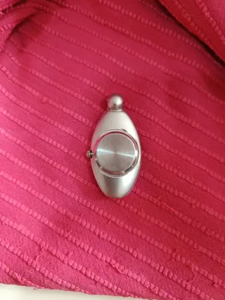 Reloj colgante Garvel Quartz